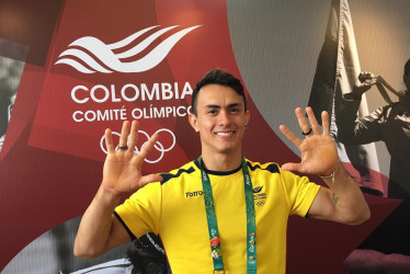 Jossimar Calvo representó a Colombia en los Juegos Olímpicos de Río 2016, donde fue décimo en la final individual general.