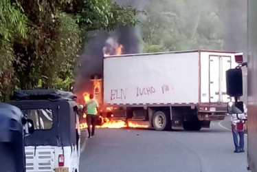 Desde la Terminal de transportes de Pereira señalan que la vía continúa cerrada, afectando a los viajeros 
