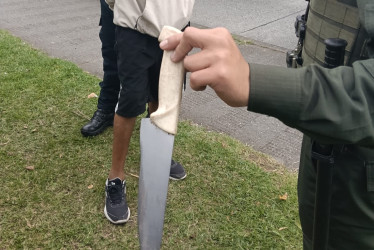 Pese a que los uniformados detuvieron al sujeto, este quedó libre por falta de denuncia.