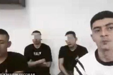 Dos de los 3 que aceptaron cargos.