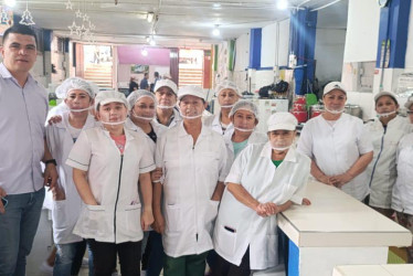 Seis negocios vuelven a servir en la Abuela de Caldas. Los habían cerrado por razones de salubridad. Las obras, a cargo de los comerciantes, permitieron reabrir las puertas.