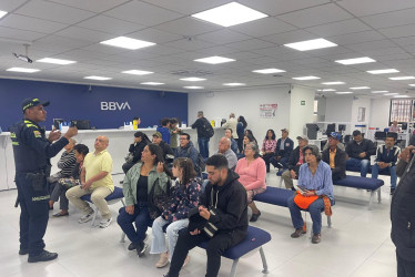 La Policía recomienda acudir a su acompañamiento cuando se retiren grandes sumas de dinero.