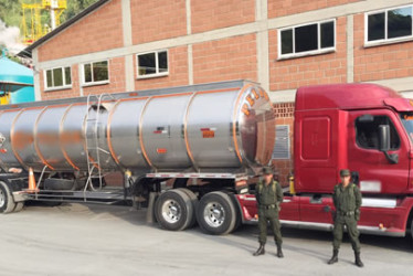 La tractomula incautada en esa ocasión.