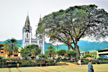El hurto ocurrió a media cuadra del Parque Principal de Chinchiná.