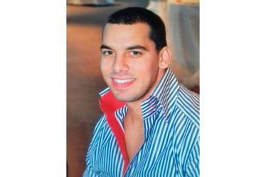 El exfutbolista, de 43 años, se encontraba en arresto domiciliario, cumpliendo una condena por contrabando de cocaína de Sudamérica a Europa.