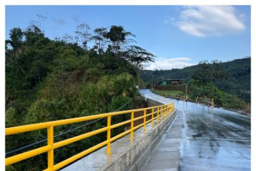 Obra vial en el sector El Bosque, San José (Caldas).