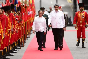 Gustavo Petro y Nicolás Maduro.