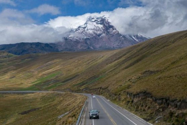 Un sismo de magnitud 4,3 se registró en la madrugada de este sábado en la provincia de Chimborazo, Ecuador. Las autoridades no reportan daños ni víctimas.