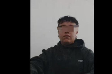 Primero le pidió $500 mil y el 16 de ese mes lo citó en un billar del municipio para entregarle la USB con las imágenes confidenciales.