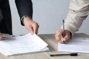 En el país hay aproximadamente 70 precandidatos, de ellos 15 fueron avalados por firmas. 