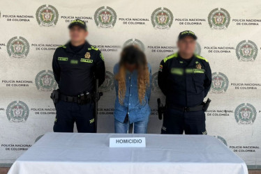 La capturada, de 32 años, y originaria de Buenaventura (Valle del Cauca), fue dejada a disposición de la Fiscalía General de la Nación para su respectiva judicialización.