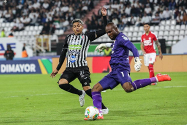 Once Caldas estrenó su uniforme negro y empató ante Santa Fe en el estadio Palogrande. Análisis del comienzo del Blanco en la Liga BetPlay I 2026.