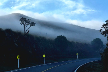 Este fin de semana hay pico y placa ambiental en la vía Manizales - Murillo, carretera que bordea el volcán Nevado del Ruiz. 