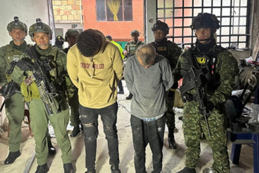 En la operación participaron la Policía colombiana, el grupo antiextorsión Gaula y la Fiscalía General, con apoyo de la oficina antidrogas de Estados Unidos (DEA, por sus siglas en inglés).