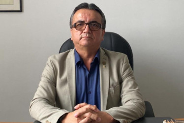 Juan Carlos Yepes Ocampo, reconocido por la defensa de la educación superior en Colombia, suena como posible aspirante a suceder a Fabio Hernando Arias en la Rectoría de la Universidad de Caldas.