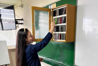 el uso frecuente del smartphone en clase se asocia con menor concentración