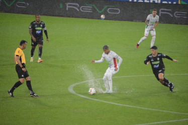 El Once Caldas, que dominó el partido como local ante Jaguares, no fue capaz de pasar del empate. Encajó un gol en la única jugada de peligro del rival. Análisis.