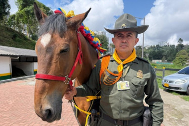 Se jubiló Lucio Foto | Cortesía Policía | LA PATRIA