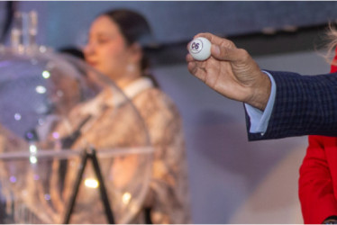 Se sortearon tres consultas: La Gran Consulta por Colombia (nueve precandidatos), Frente por la Vida (cinco precandidatos) y Consulta de las Soluciones (dos precandidatos).