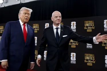 Donald Trump (izq.) y Gianni Infantino, presidentes de Estados Unidos y de la FIFA.