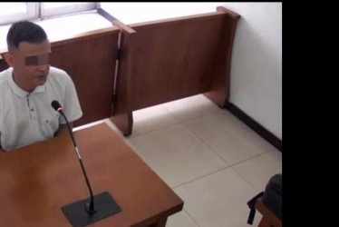 Los afectados no solicitaron indemnización. Este beneficio se otorga porque el sujeto no ha sido beneficiado antes con preclusiones por reparación integral. El juez avaló la petición y el hombre recobró la libertad.