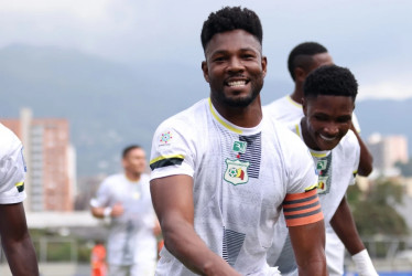 Deportes Quindío venció 2-1 a Envigado y se ubicó en el primer lugar del campeonato.