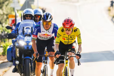 Vuelta a Cataluña etapa 3: duele entre Evenepoel y Vingegaard, conozca quién fue el mejor colombiano 