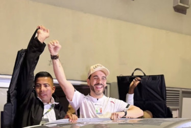 Abelardo con la del Once Foto | LA PATRIA