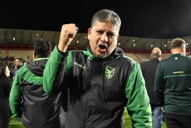 Óscar Villegas, técnico de Bolivia.