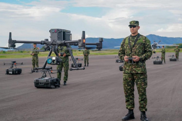 Colombia inicia piloto de escudo nacional con drones