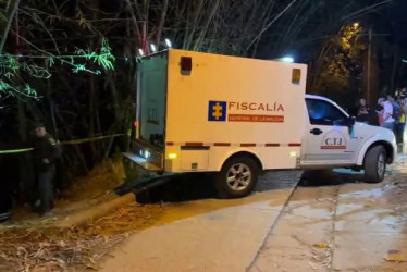 Foto de referencia | LA PATRIA Las autoridades acuden este sábado a verificar un homicidio en el Centrosur de Caldas 