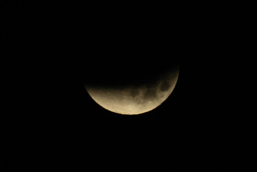 Vista del eclipse total llamado 'Luna de sangre' en Santo Domingo (República Dominicana), este 3 de marzo.