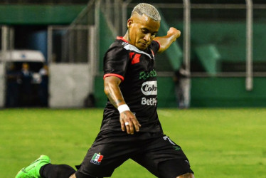 Michael Barrios es una de las novedades en el Once Caldas para enfrentar a Millonarios en el Palogrande. 