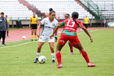 María Paula Guzmán marcó el primer gol del Once Caldas en la Liga Femenina 2026. El equipo perdió este martes con el Junior en Palogrande.