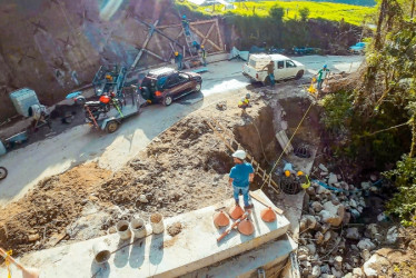 El contrato se le otorgó a la firma de ingeniería RyD S.A.S por un total de $3 mil 90 millones 518 mil 083. El avance es del 61,67%.