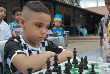 El joven deportista logró siete victorias en siete partidas y representará a Colombia en competencia internacional.