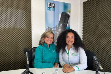  Claudia Marcela Montoya, gerente de la cooperativa Ceocal y Yessica González, de gestión social de la cooperativa.