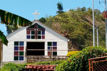 Esta es La Milagrosa, la nueva capilla en Caldas que espera a cientos de visitantes para vivir la Semana Santa y disfrutar de los paisajes que ofrece el lugar.