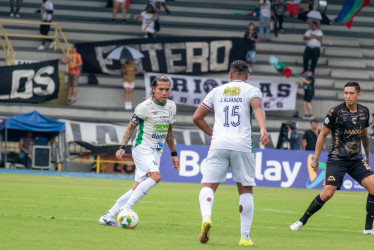 Once Caldas rescató un punto en su visita a Llaneros. El equipo jugó mal, pero sumó en su aspiración de llegar a los play off de la Liga.
