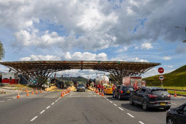 La vía que conecta a Armenia, Pereira y Manizales continuará con operación normal mientras se define su futuro tras el fin del contrato.