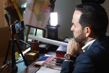 Abelardo de la Espriella se reunió con la líder opositora venezolana Maria Corina Machado. Aseguró querer reconstruir Colombia y Venezuela. 