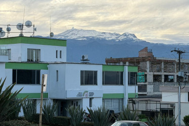 Este 1 de abril se cumplen 40 años de la creación del Observatorio Vulcanológico y Sismológico de Manizales, pionero sobre el estudio y monitoreo de los volcanes y actual referente nacional e internacional. La institución nació por la urgencia de conocer el comportamiento del Nevado del Ruiz.