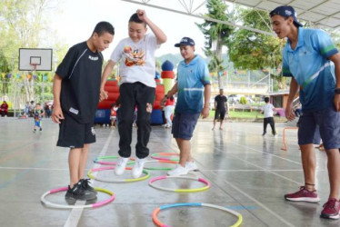 Foto I Archivo I LA PATRIA  El calendario 2026 para los colegios de Manizales y del resto de Caldas se reanuda este lunes 6 de abril, luego del receso de Semana Santa.Vea las fechas clave de vacaciones y de otras actividades.