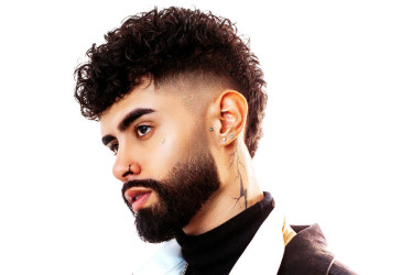 Arod es un artista colombiano que busca imponer su estilo en la industria musical nacional e internacional. 