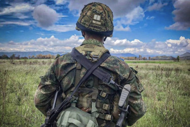 El Gobierno colombiano anunció el refuerzo de la ofensiva contra los grupos armados ilegales en la región Caribe, con un aumento del número de soldados.