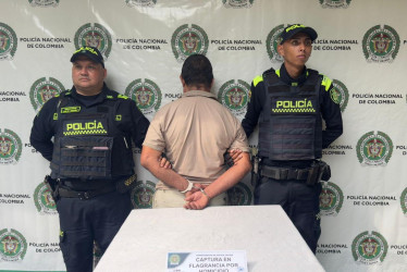 A Gilberto le propinaron una puñalada en el pecho. Señalan a su amigo de matarlo.