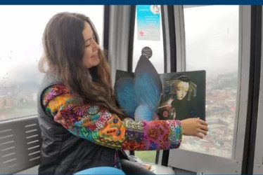 Conozca la iniciativa Lectura Aérea del Banco de la República de Manizales, promueven la lectura entre los pasajeros del cable aéreo de Manizales.