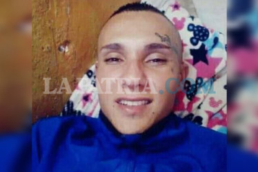 Brandon murió baleado, mientras transportaba a otro hombre contra quien iba dirigido el ataque.