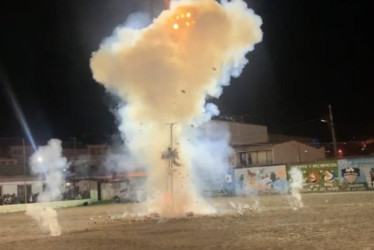 Judas será quemado en medio de música, alegría y pólvora. Neira celebra la resurrección de Jesús con la quema del apóstol traidor