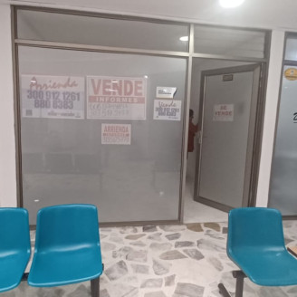 ARRIENDO CONSULTORIO